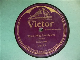 small_victor 70123.webp